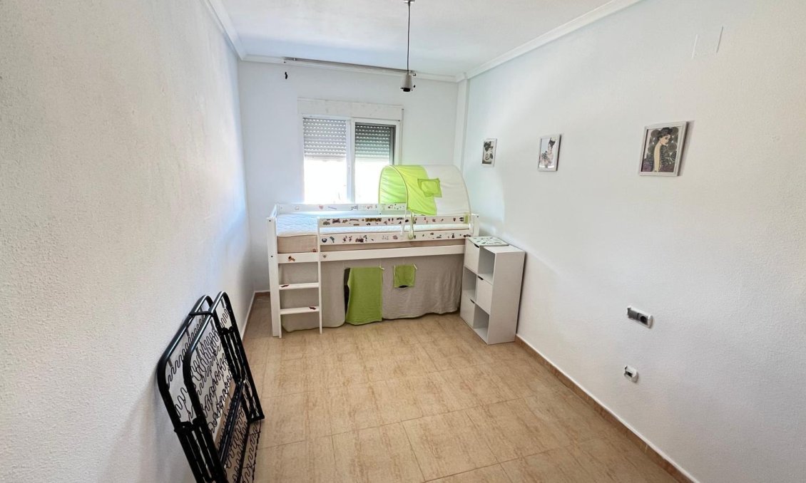 Segunda mano - Apartamento -
Orihuela Costa - Villamartín