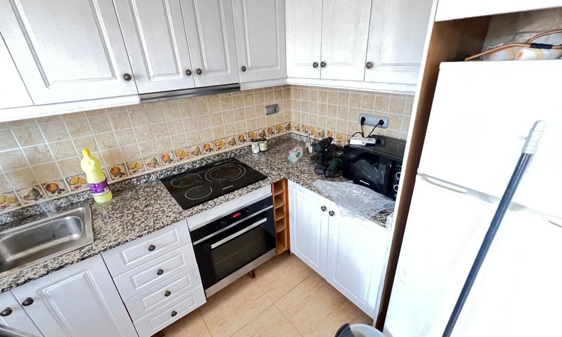Segunda mano - Apartamento -
Orihuela Costa - Villamartín