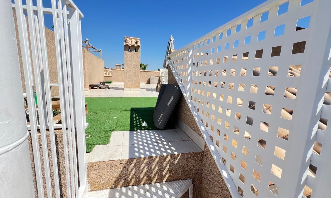 Segunda mano - Apartamento -
Orihuela Costa - Villamartín