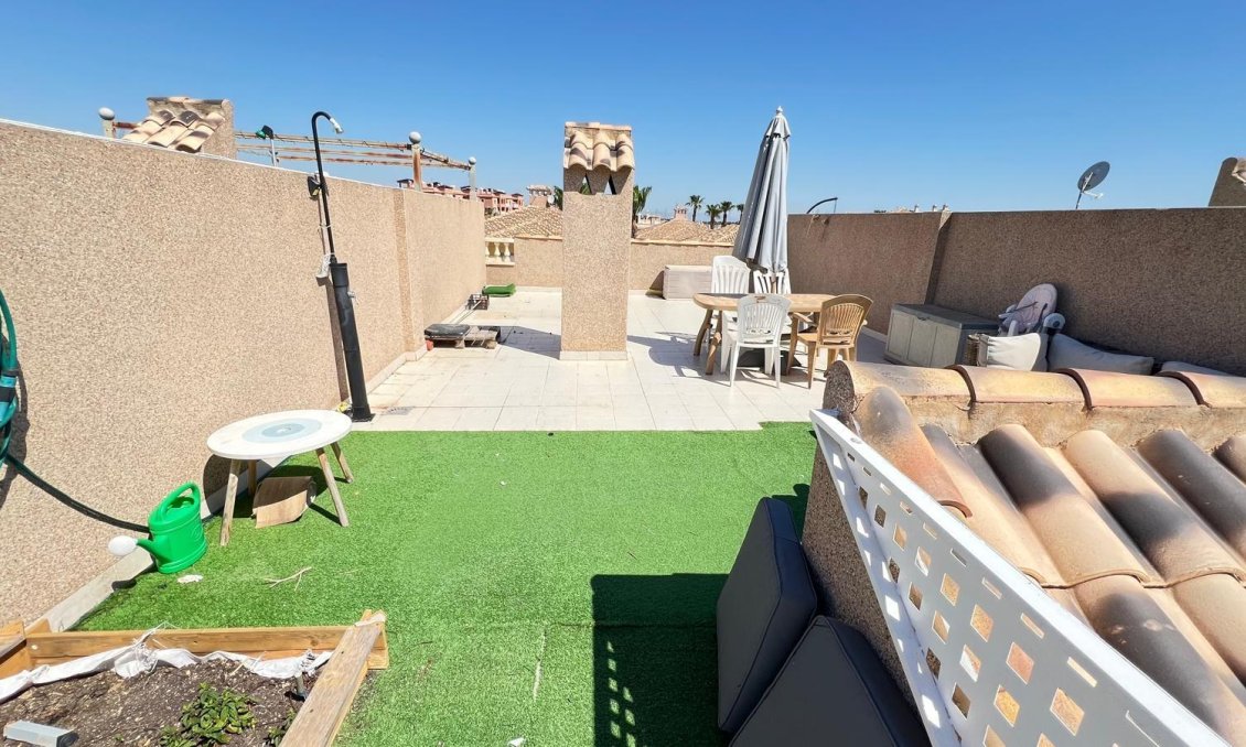 Segunda mano - Apartamento -
Orihuela Costa - Villamartín
