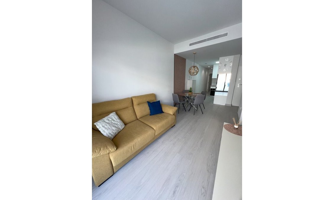 Segunda mano - Apartamento -
Torrevieja - Playa del Cura