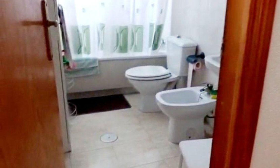 Wiederverkauf - Wohnung -
Torrevieja - Centro