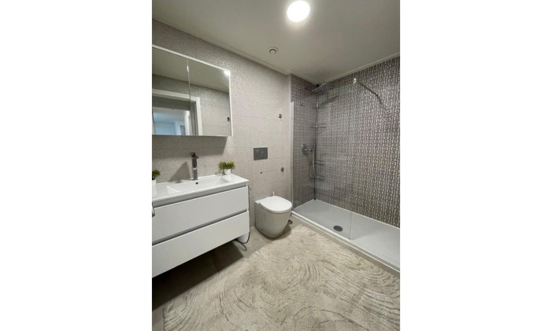 Segunda mano - Bungalow -
Torrevieja - Costa Blanca