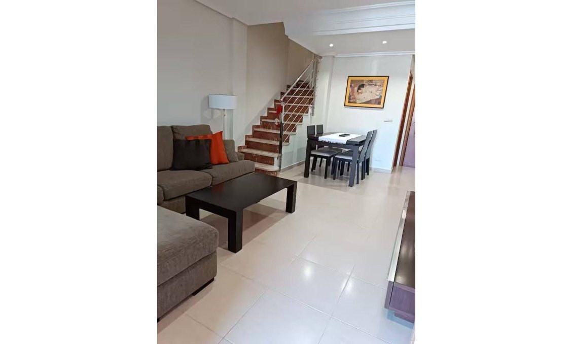 Segunda mano - Town House -
Torrevieja - Aguas Nuevas