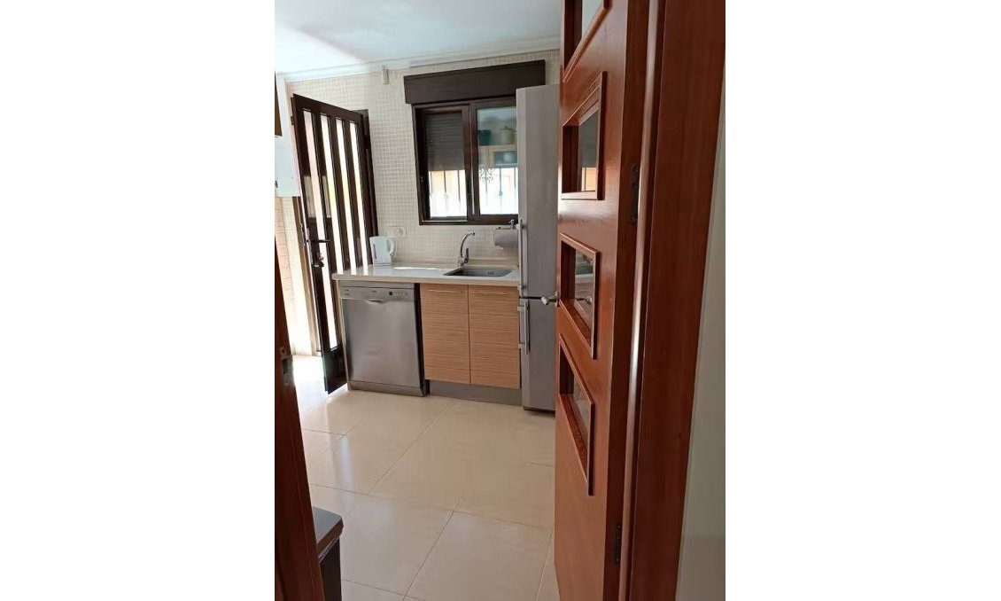 Segunda mano - Town House -
Torrevieja - Aguas Nuevas