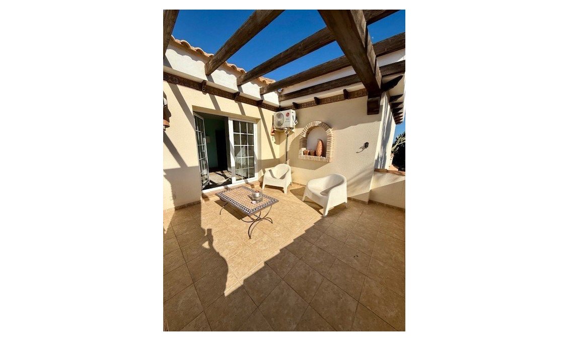 Segunda mano - Villa -
Orihuela Costa - Costa Blanca