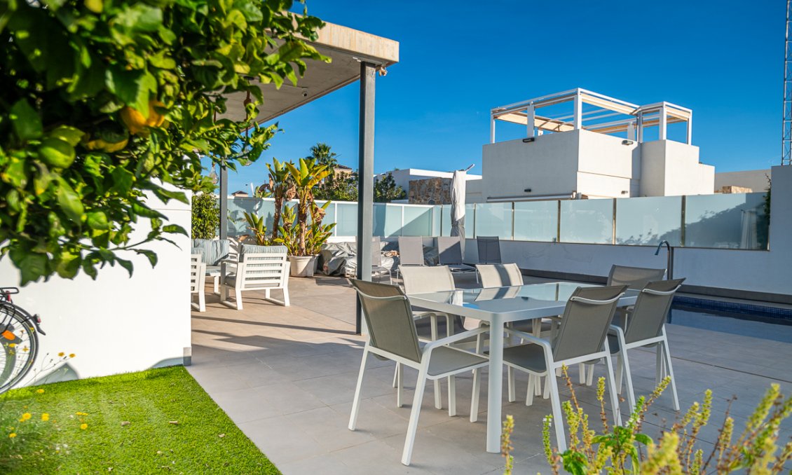 Segunda mano - Villa -
Orihuela Costa - Costa Blanca