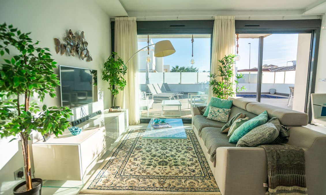 Segunda mano - Villa -
Orihuela Costa - Costa Blanca