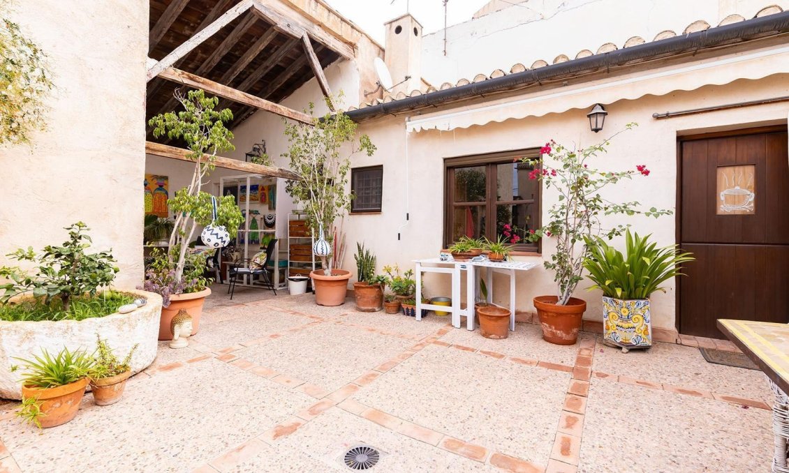 Resale - Town House -
Los Martinez Del Puerto - Los Martínez Del Puerto