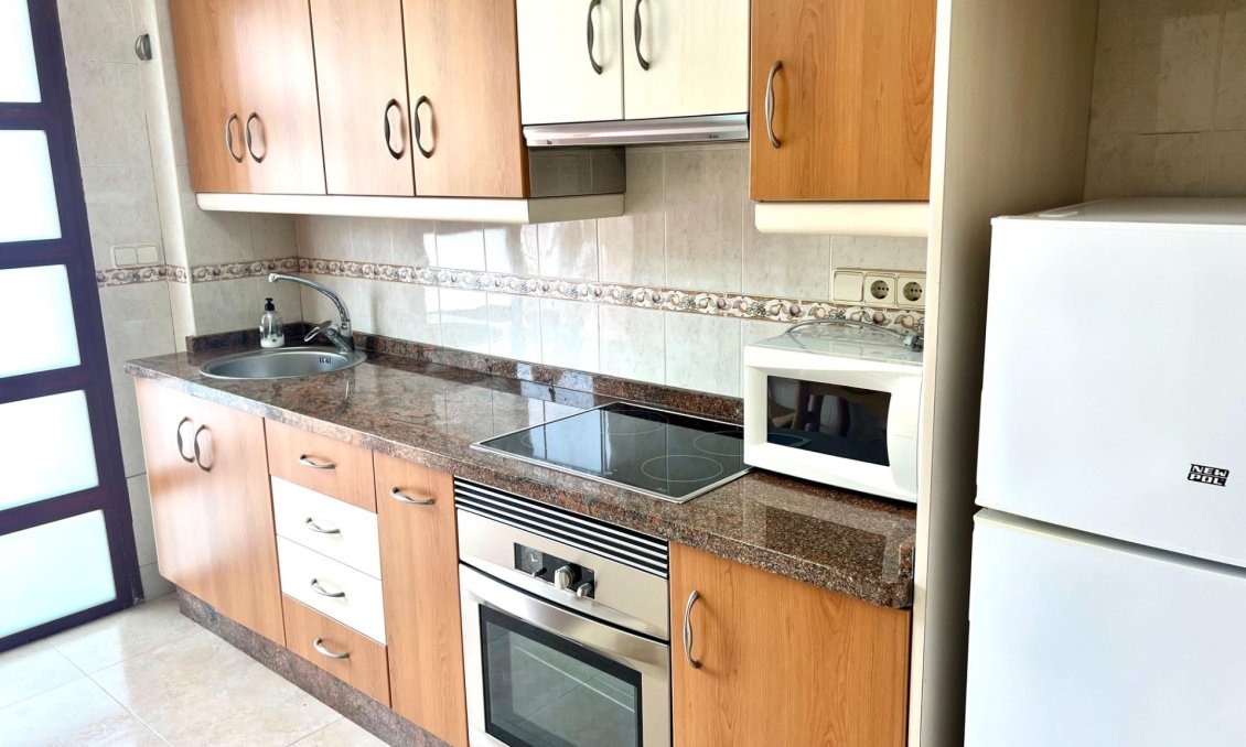 Segunda mano - Apartamento -
Torrevieja - Playa De Los Naufragos