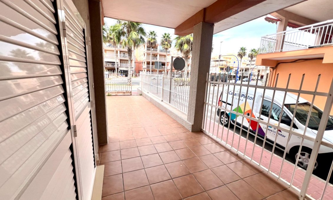 Segunda mano - Apartamento -
Torrevieja - Playa De Los Naufragos