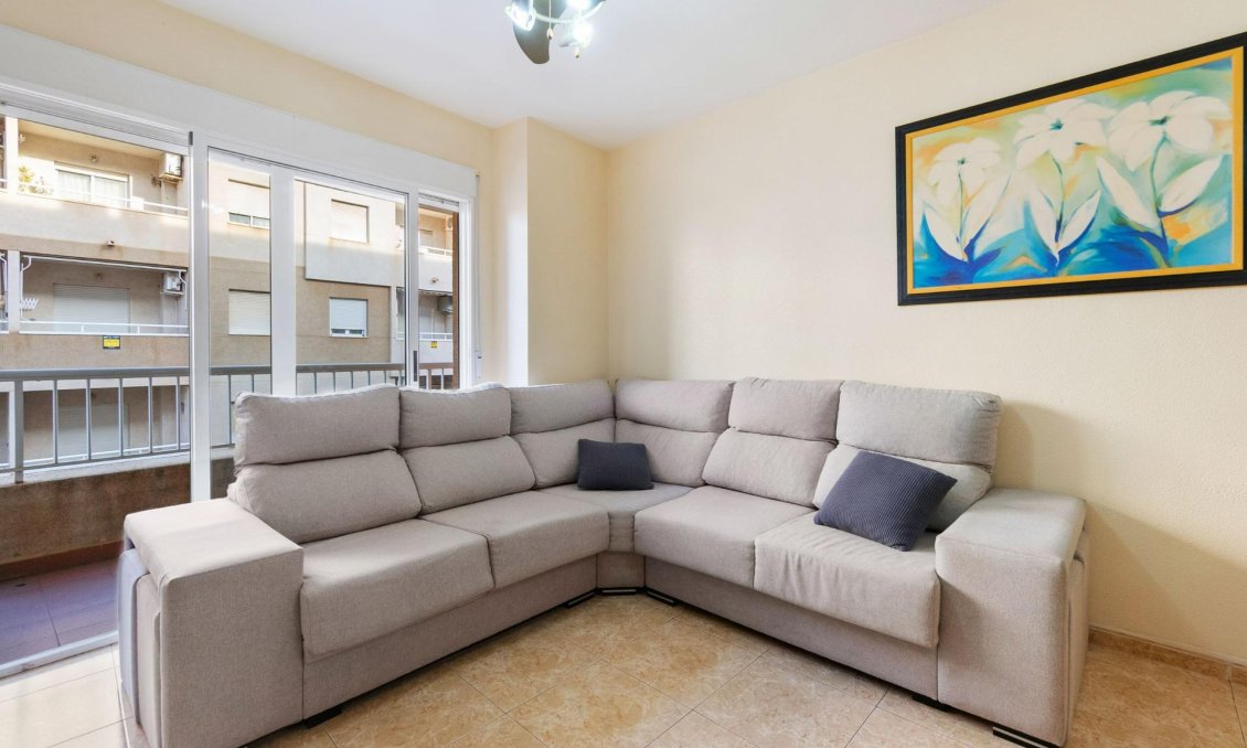 Segunda mano - Apartamento -
Torrevieja - Acequion
