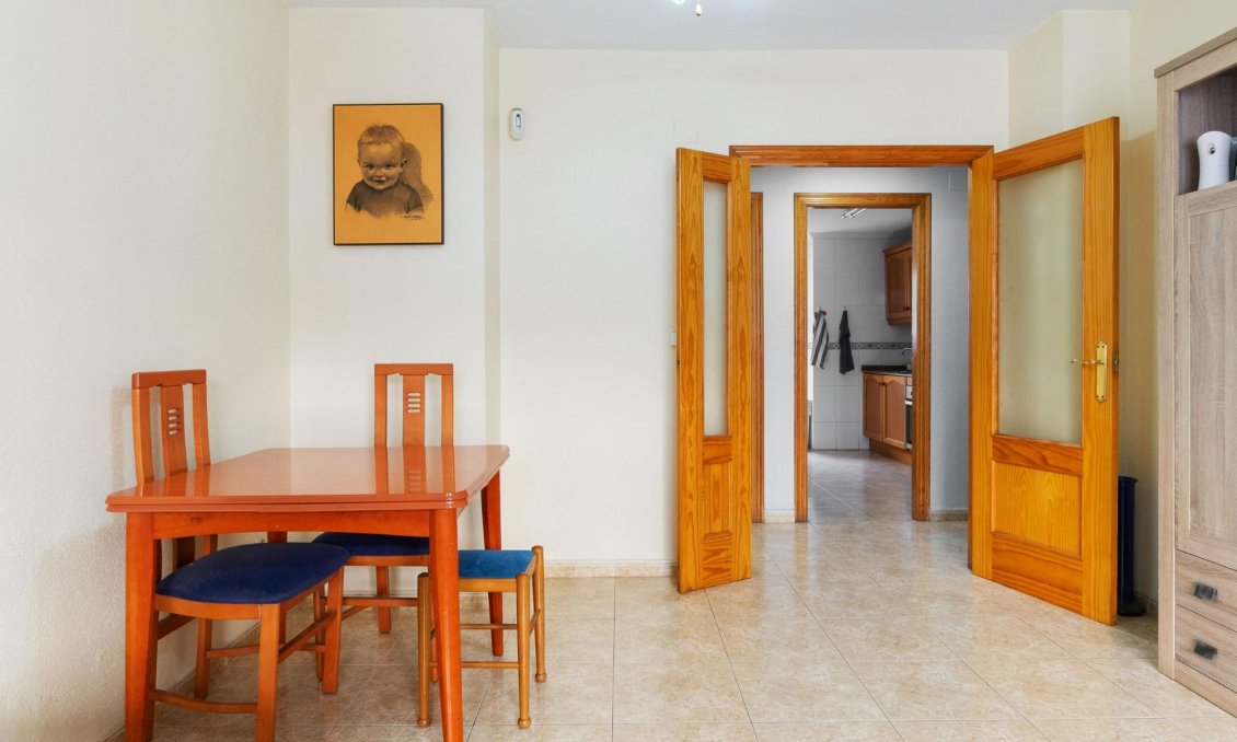 Segunda mano - Apartamento -
Torrevieja - Acequion