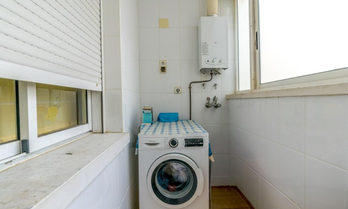 Segunda mano - Apartamento -
Torrevieja - Acequion