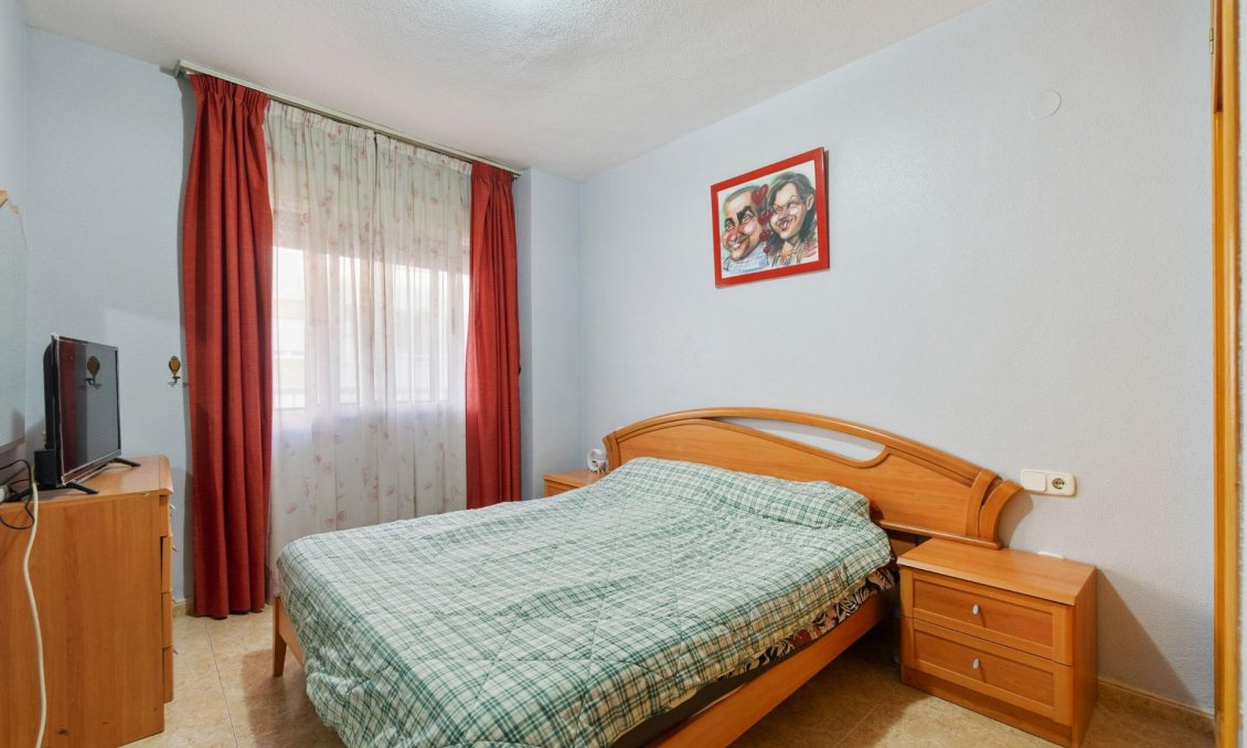 Segunda mano - Apartamento -
Torrevieja - Acequion