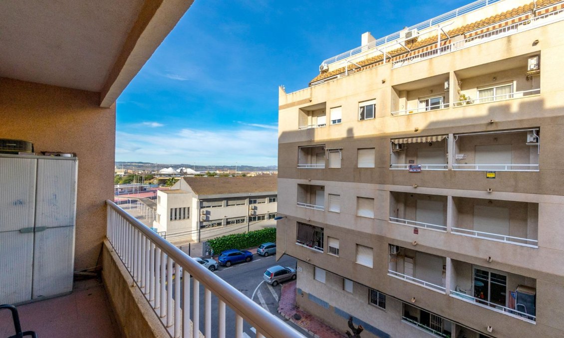 Segunda mano - Apartamento -
Torrevieja - Acequion