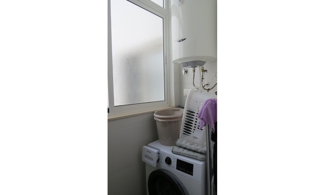 Segunda mano - Apartamento -
San Miguel de Salinas - Inland