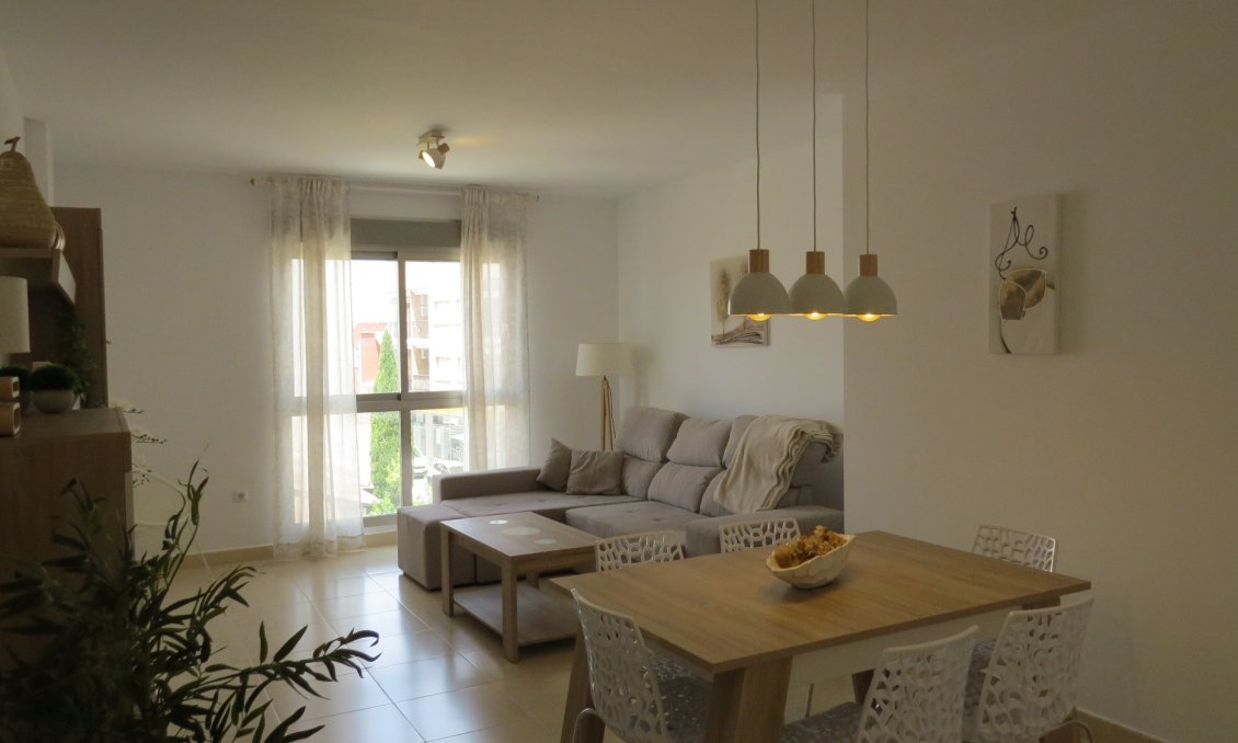 Segunda mano - Apartamento -
San Miguel de Salinas - Inland