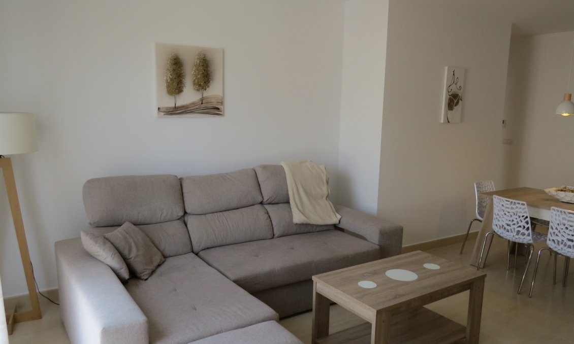 Segunda mano - Apartamento -
San Miguel de Salinas - Inland