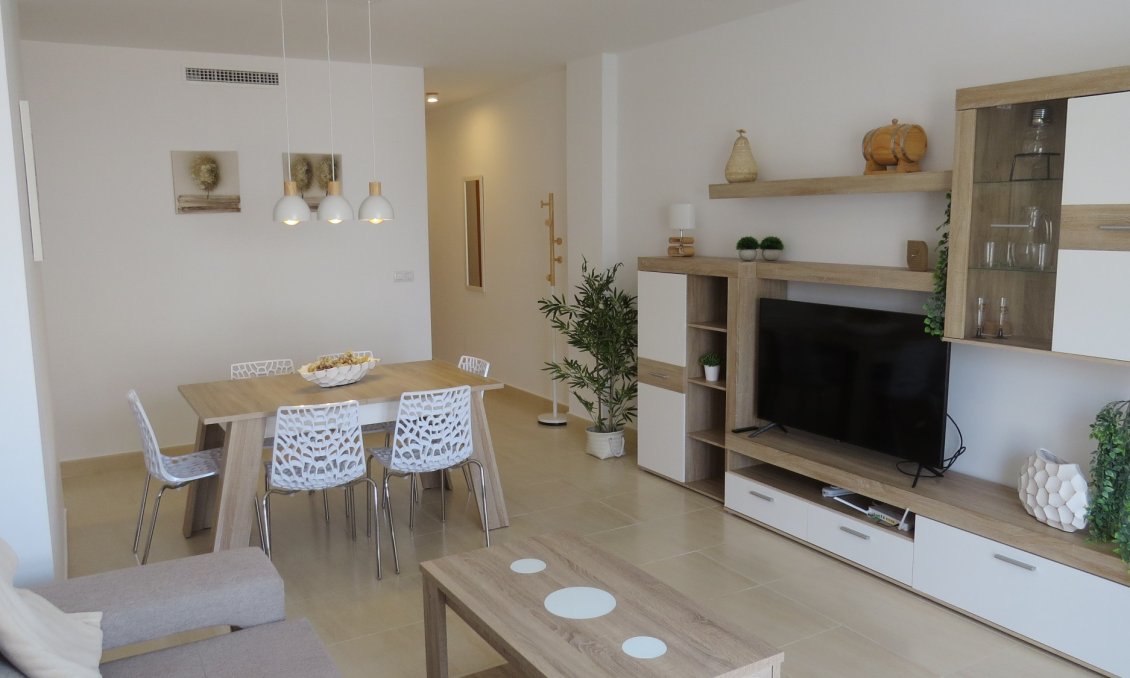 Segunda mano - Apartamento -
San Miguel de Salinas - Inland