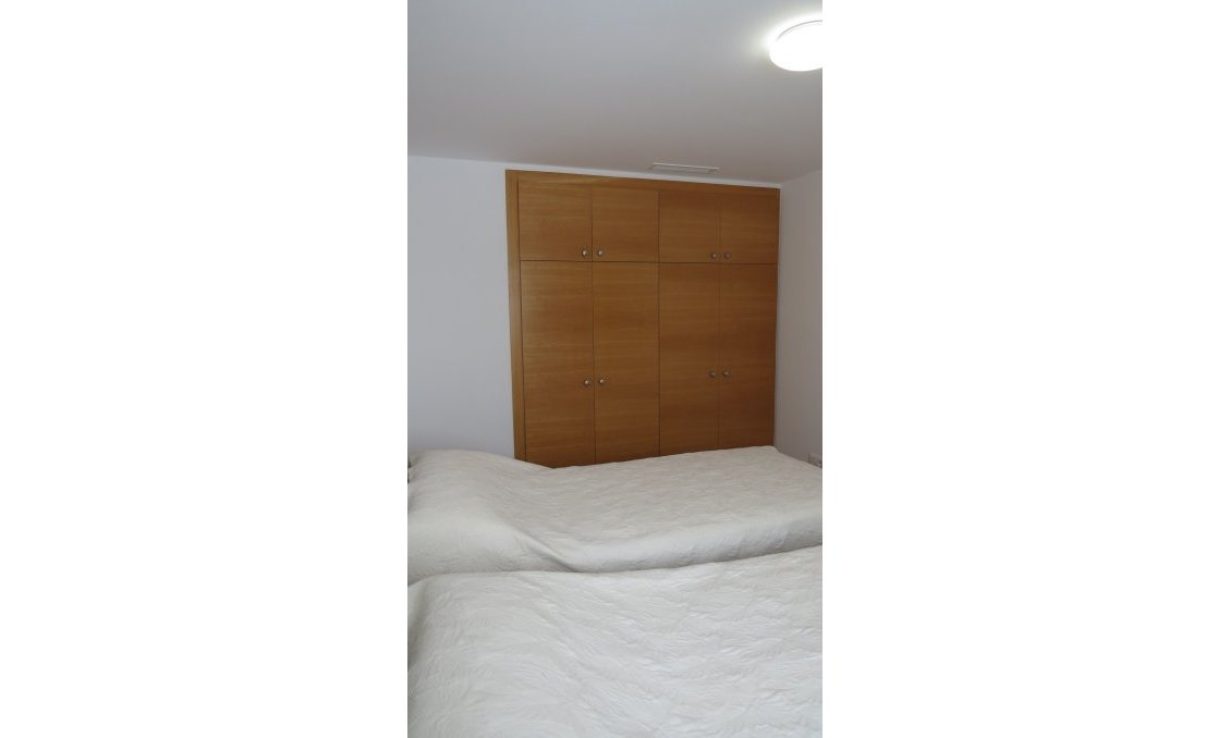 Segunda mano - Apartamento -
San Miguel de Salinas - Inland