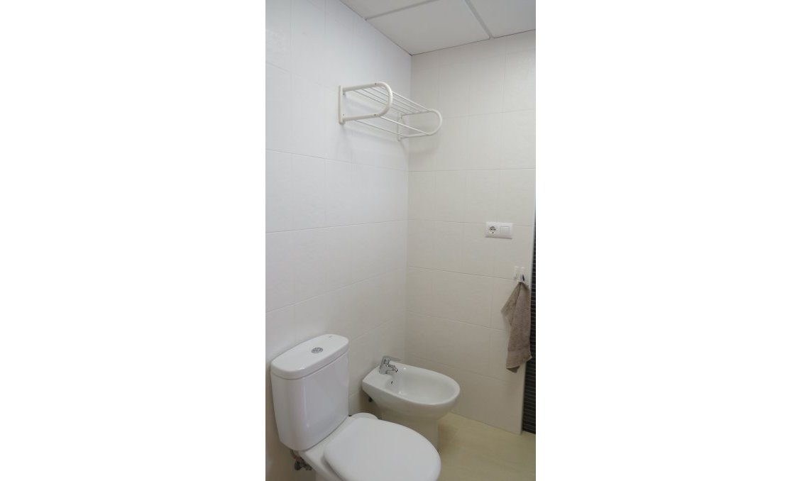 Segunda mano - Apartamento -
San Miguel de Salinas - Inland