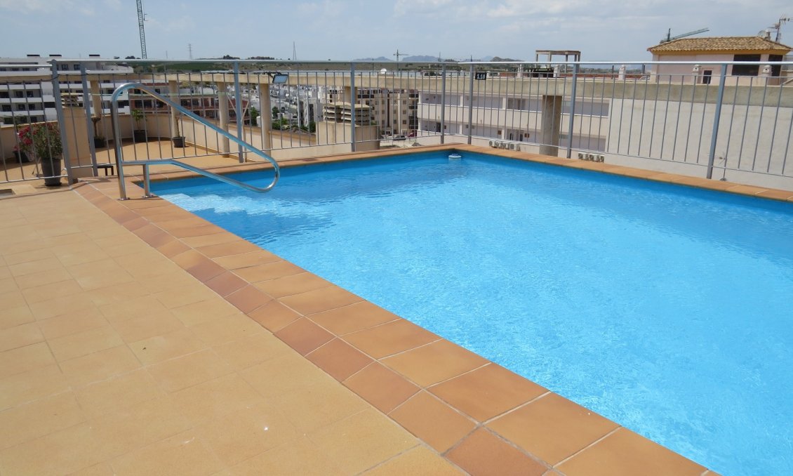 Segunda mano - Apartamento -
San Miguel de Salinas - Inland