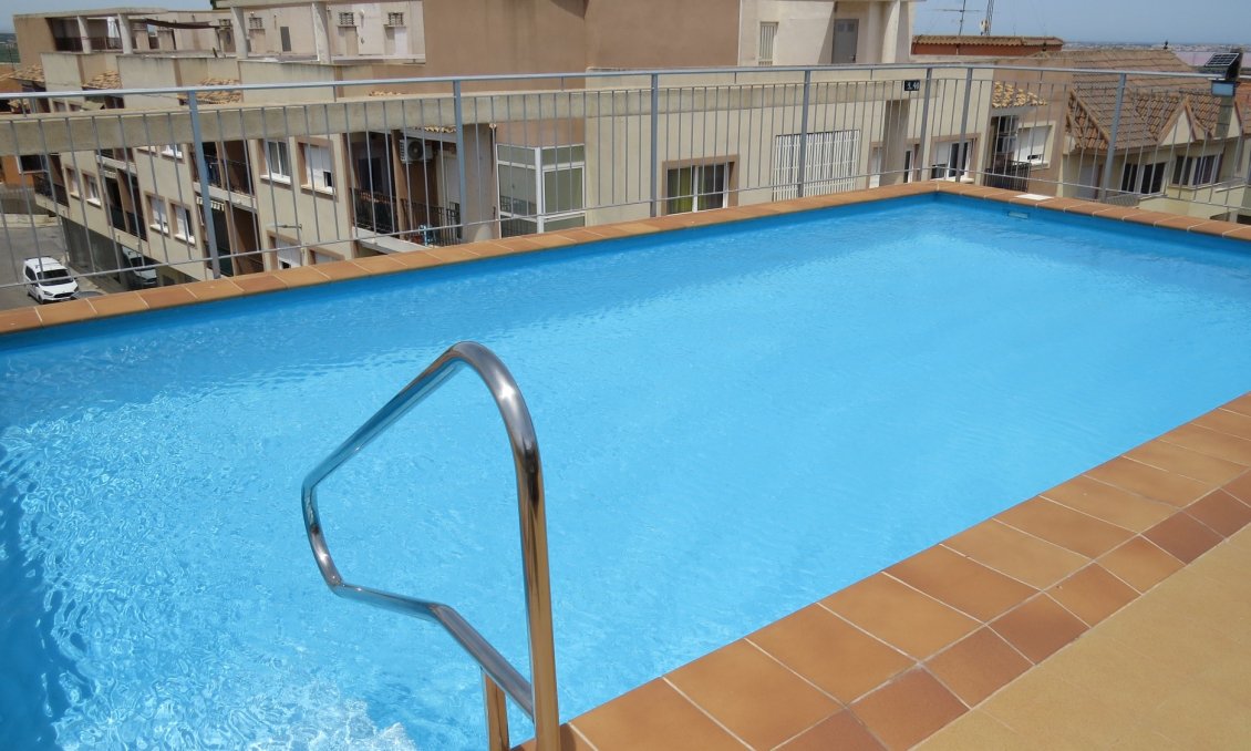 Segunda mano - Apartamento -
San Miguel de Salinas - Inland