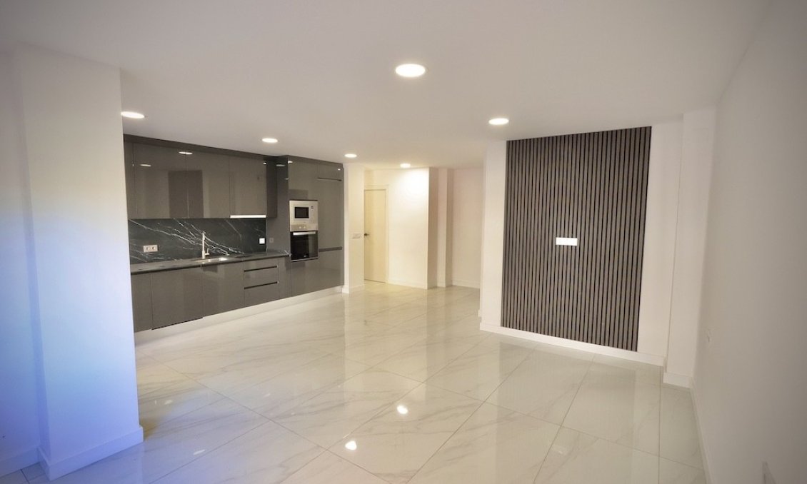 Segunda mano - Apartamento -
Playa del Cura - Costa Blanca