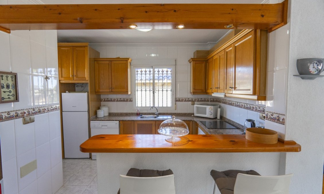 Segunda mano - Villa -
Villamartin - Costa Blanca