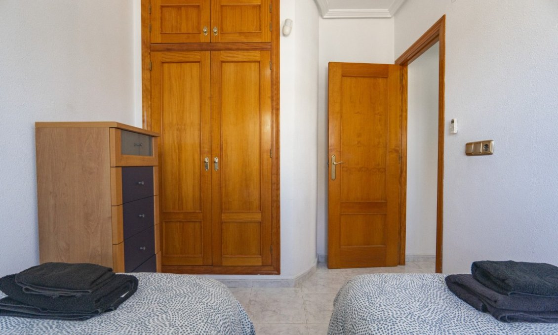 Segunda mano - Villa -
Villamartin - Costa Blanca