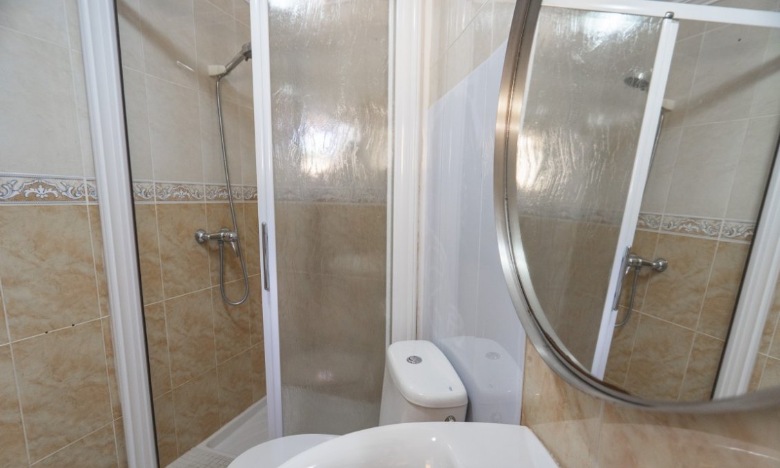 Segunda mano - Villa -
Villamartin - Costa Blanca
