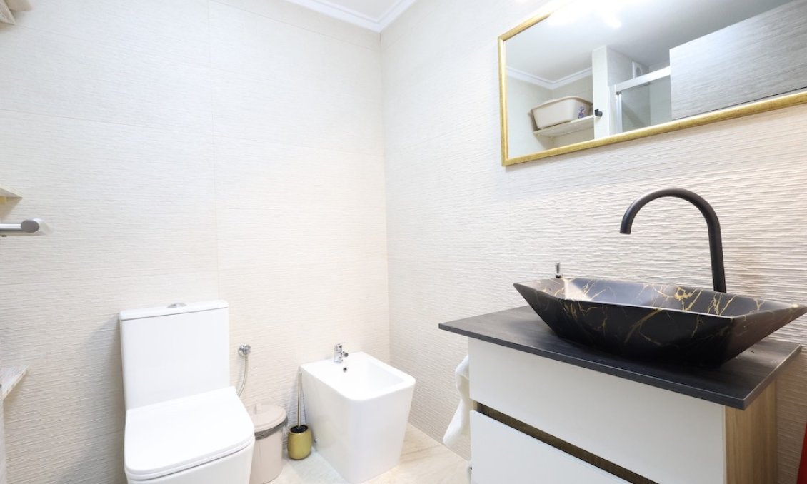 Segunda mano - Apartamento -
Playa Del Acequion - Costa Blanca