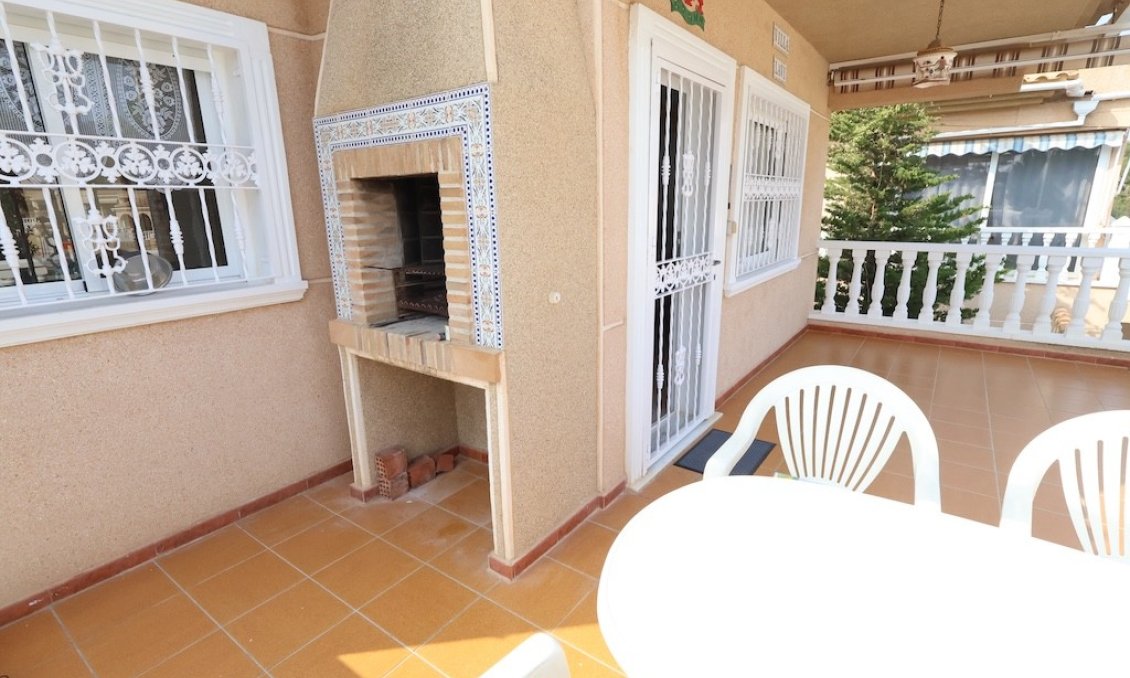 Segunda mano - Villa -
Los Balcones - Costa Blanca