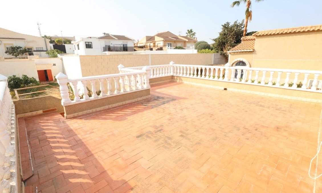 Segunda mano - Villa -
Los Balcones - Costa Blanca