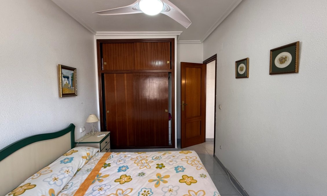 Segunda mano - Villa -
Orihuela - Inland