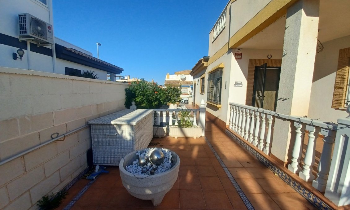 Segunda mano - Villa -
Sucina - Inland