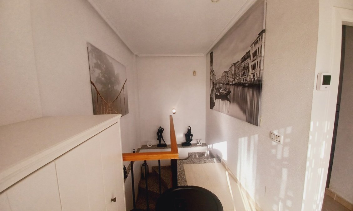 Segunda mano - Villa -
Sucina - Inland