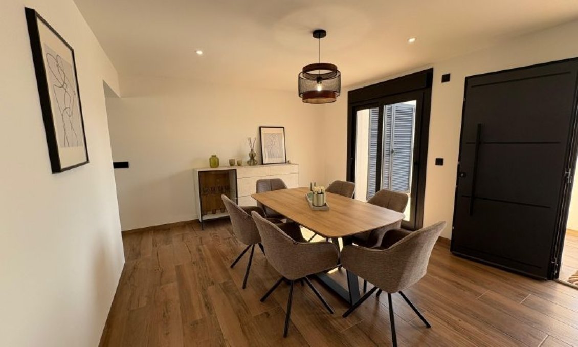 Segunda mano - Villa -
Torrevieja - Costa Blanca