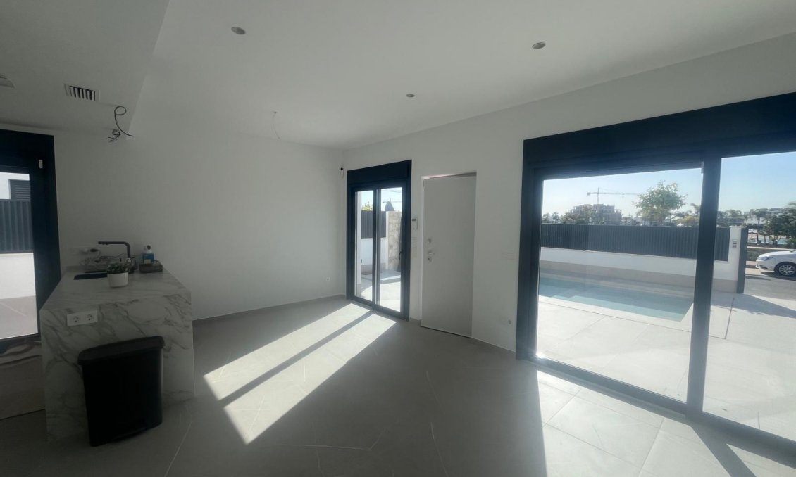 Segunda mano - Villa -
Torre Pacheco - Inland