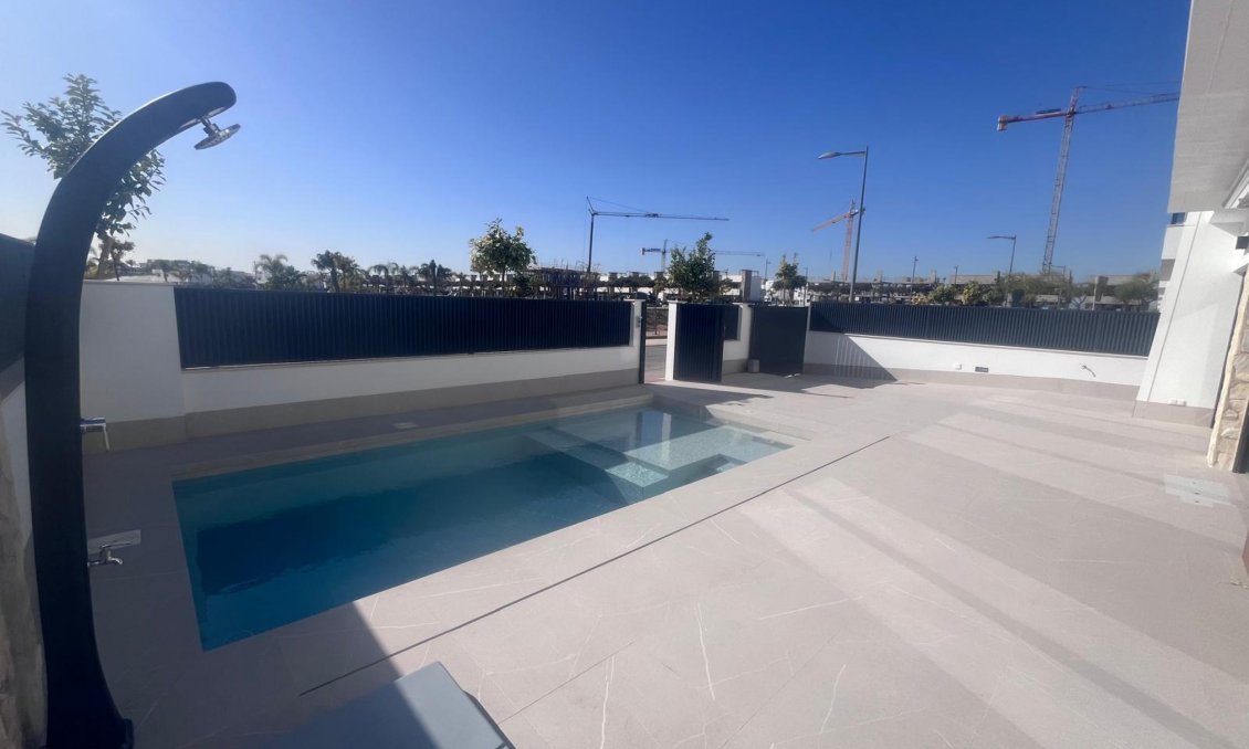 Segunda mano - Villa -
Torre Pacheco - Inland