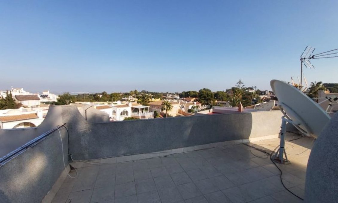 Segunda mano - Villa -
Torrevieja - Costa Blanca
