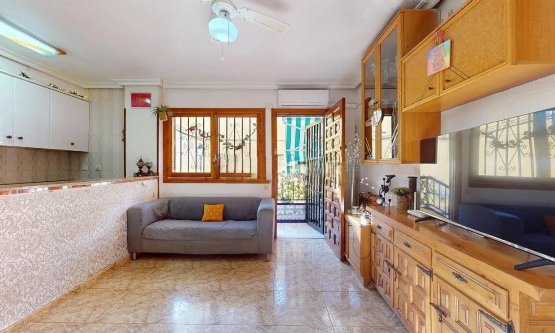 Segunda mano - Apartamento -
La Mata - Costa Blanca
