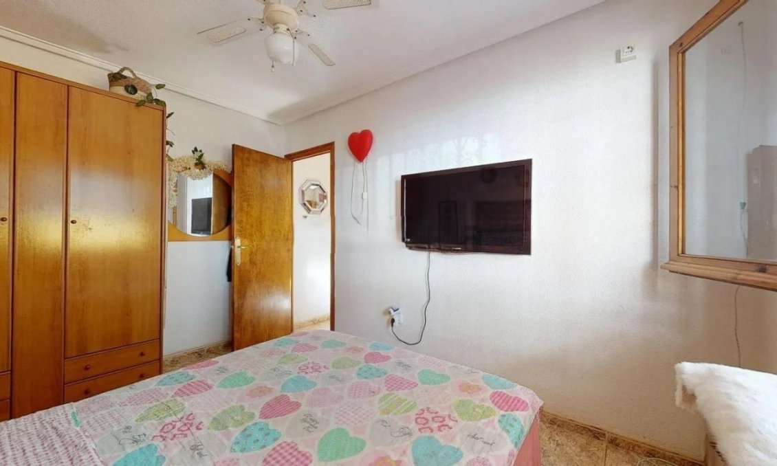 Segunda mano - Apartamento -
La Mata - Costa Blanca