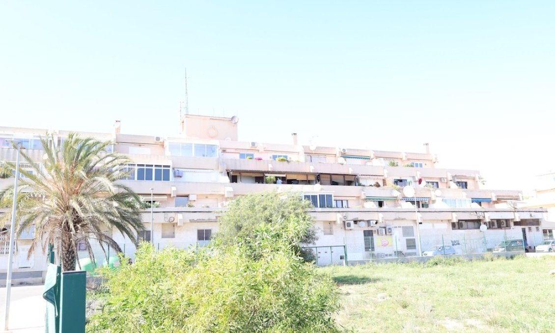 Segunda mano - Apartamento -
Punta Prima - Costa Blanca