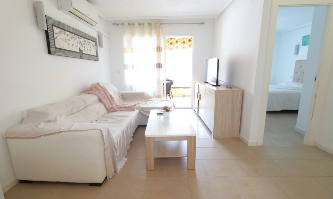 Segunda mano - Apartamento -
Playa del Cura - Costa Blanca