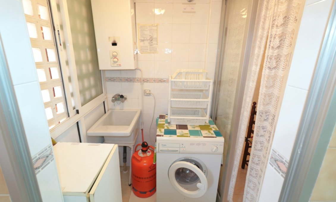 Wiederverkauf - Wohnung -
Playa Del Acequion - Costa Blanca