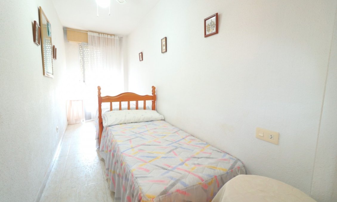 Wiederverkauf - Wohnung -
Playa Del Acequion - Costa Blanca