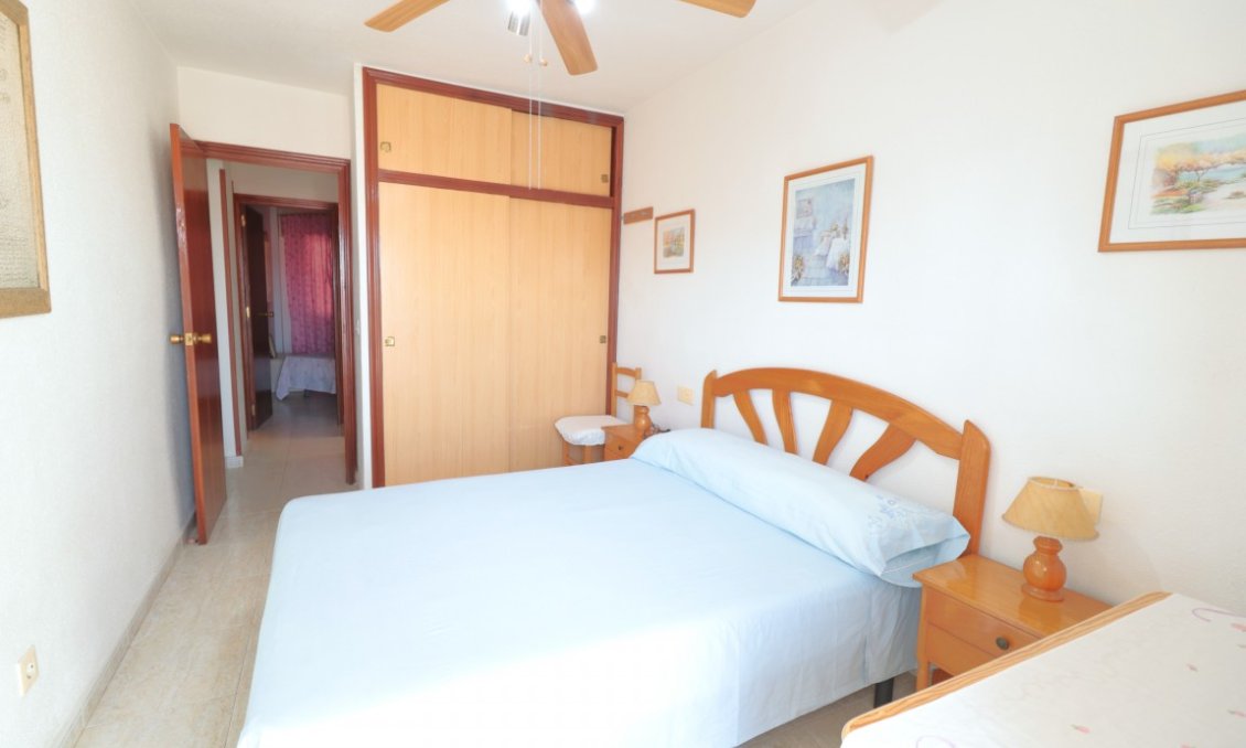 Wiederverkauf - Wohnung -
Playa Del Acequion - Costa Blanca