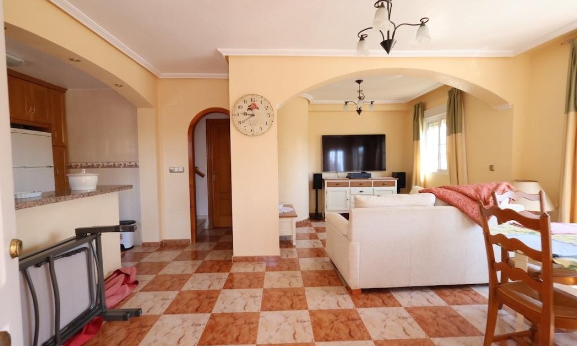 Segunda mano - Semi Detached -
Cabo Roig - Costa Blanca